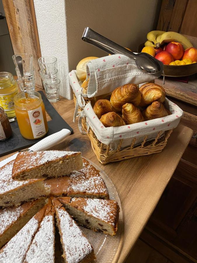 Le Relais Du Boucher Gaby Kültér fotó